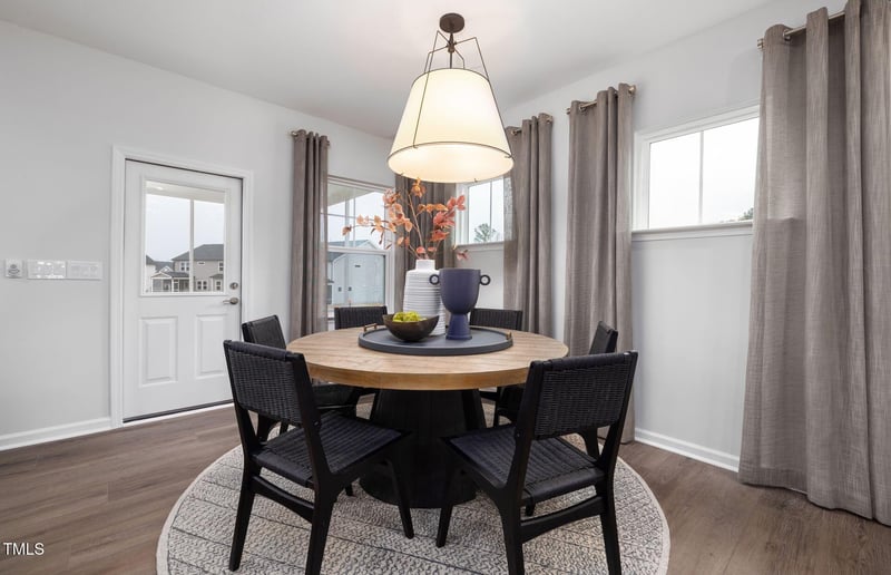3233 Pelican Ln, Durham, NC 27703