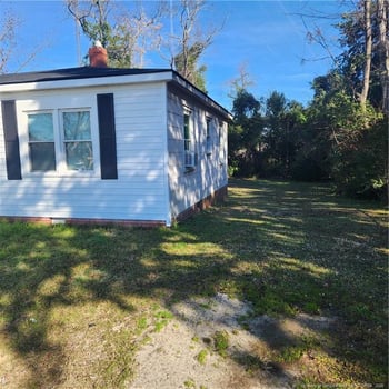 3234 Chandler St, Fayetteville, NC 28303