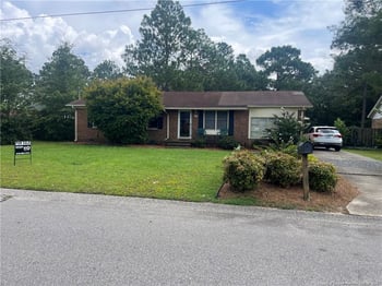 3235 Glenmore Dr, Hope Mills, NC 28348