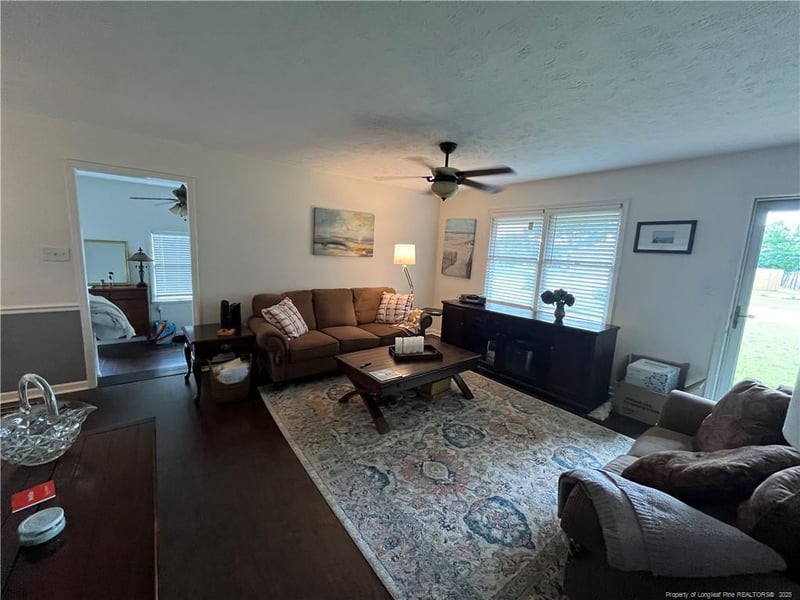 3235 Glenmore Dr, Hope Mills, NC 28348