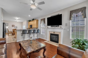 3236 Forest Mill Cir, Raleigh, NC 27616