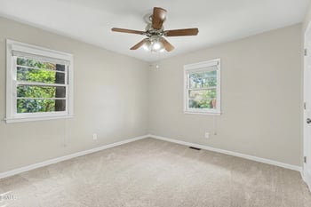 3236 Ward Rd, Raleigh, NC 27604