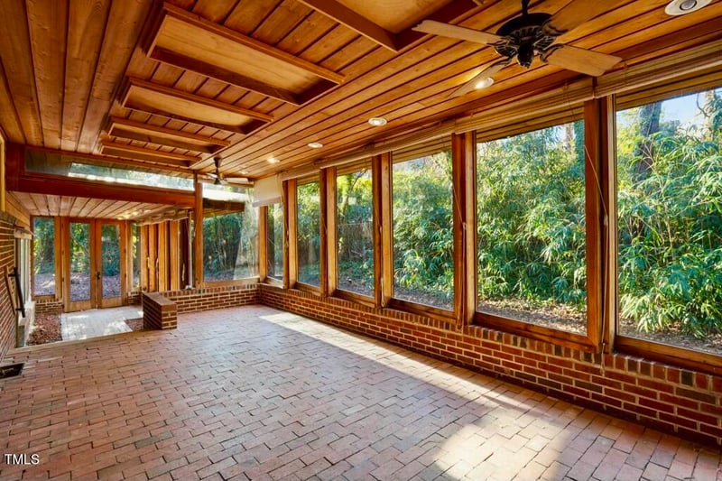 3237 Birnamwood Rd, Raleigh, NC 27607
