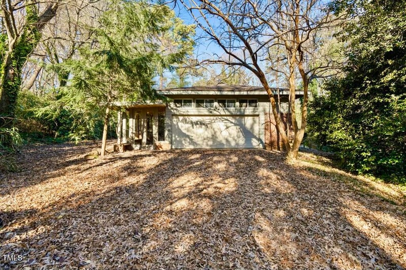 3237 Birnamwood Rd, Raleigh, NC 27607