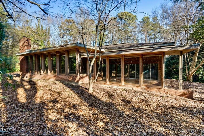 3237 Birnamwood Rd, Raleigh, NC 27607