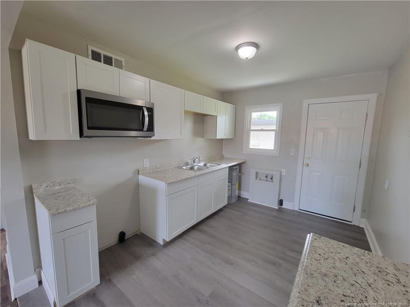 3238 Claude St, Fayetteville, NC 28303
