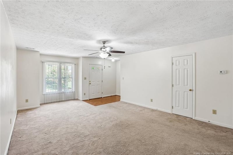 3238 Melba Dr, Fayetteville, NC 28301