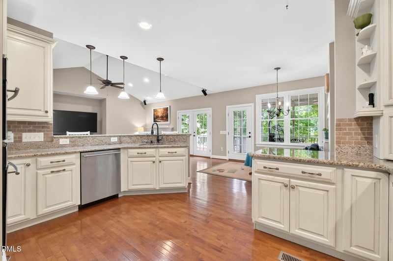 3239 Coventry Ct, Sanford, NC 27332