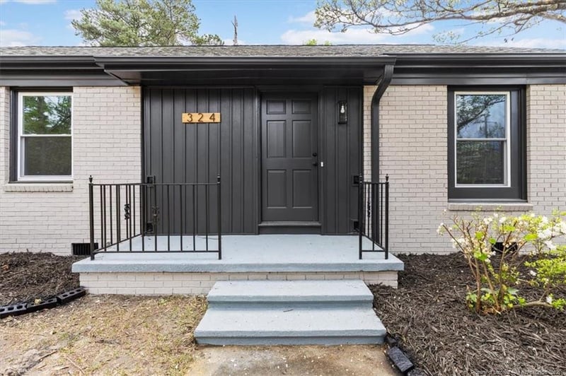 324 Bartow Dr, Fayetteville, NC 28301