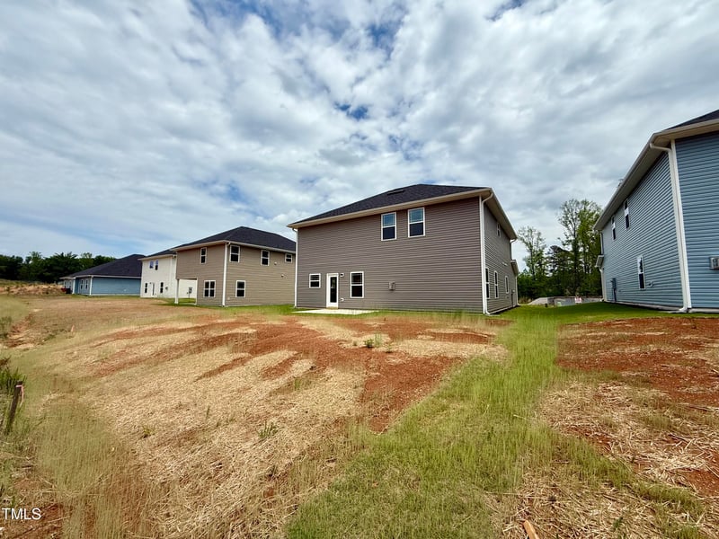 324 Bishop Ln, Sanford, NC 27330