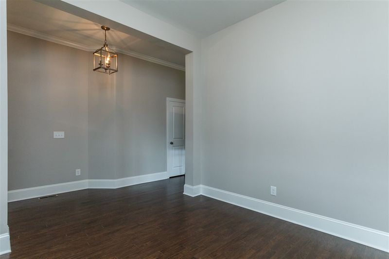 324 Cardinal Ridge Rd, Chapel Hill, NC 27516