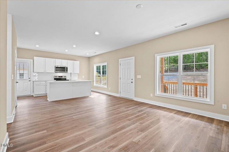 324 Chartres St, Fuquay Varina, NC 27526