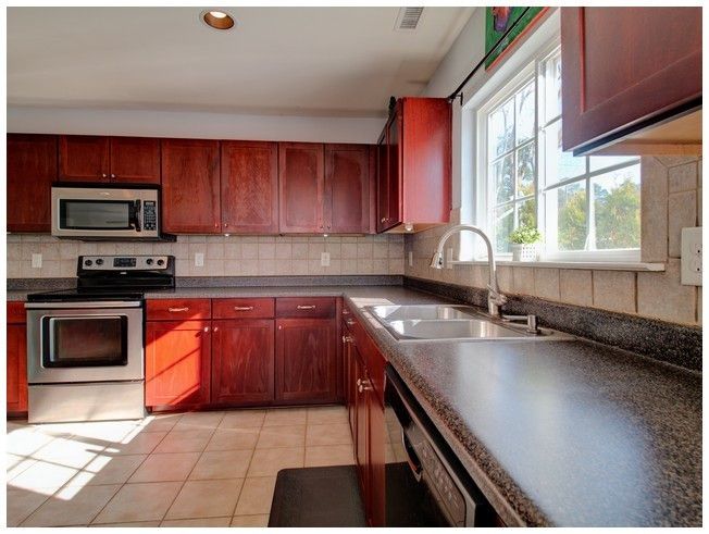324 Coalyard Dr, Garner, NC 27529