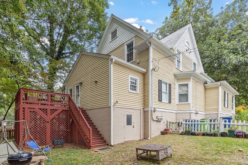 324 Cutler St, Raleigh, NC 27603