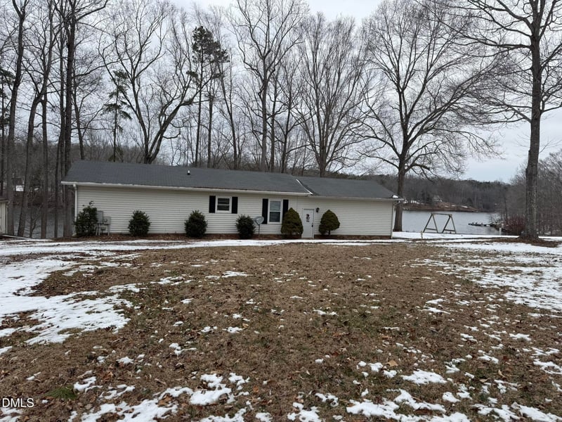 324 Holly Berry Ln, Roxboro, NC 27574