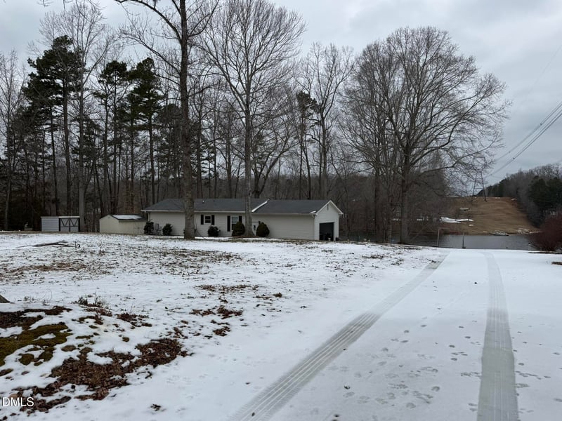 324 Holly Berry Ln, Roxboro, NC 27574