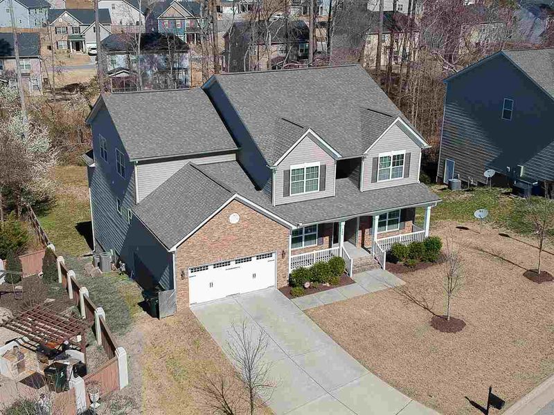 324 Knollcrest Ln, Knightdale, NC 27545