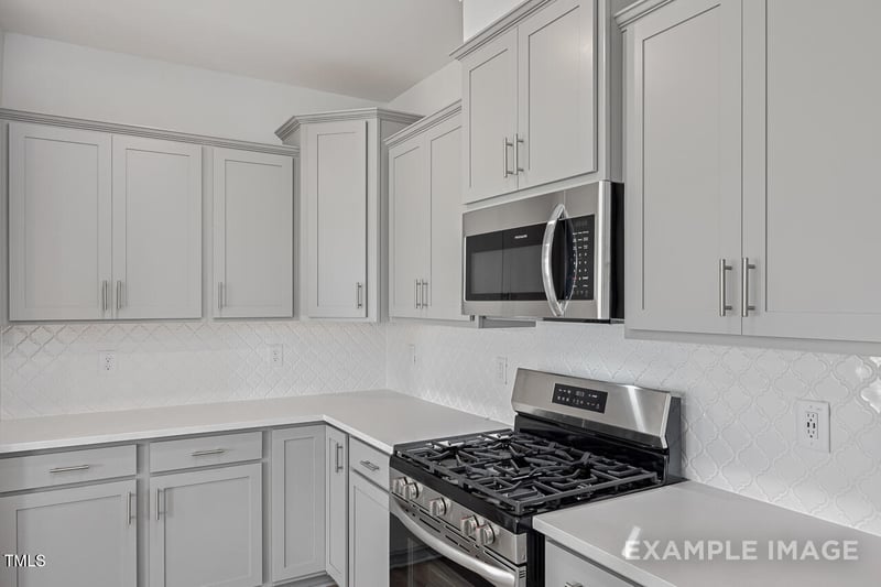 324 Longleaf Glen Ct, Zebulon, NC 27597