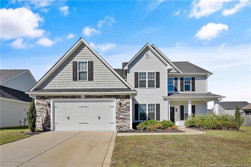 324 Lyman Dr, Fayetteville, NC 28312
