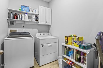 324 Lynshire Ave, Clayton, NC 27527