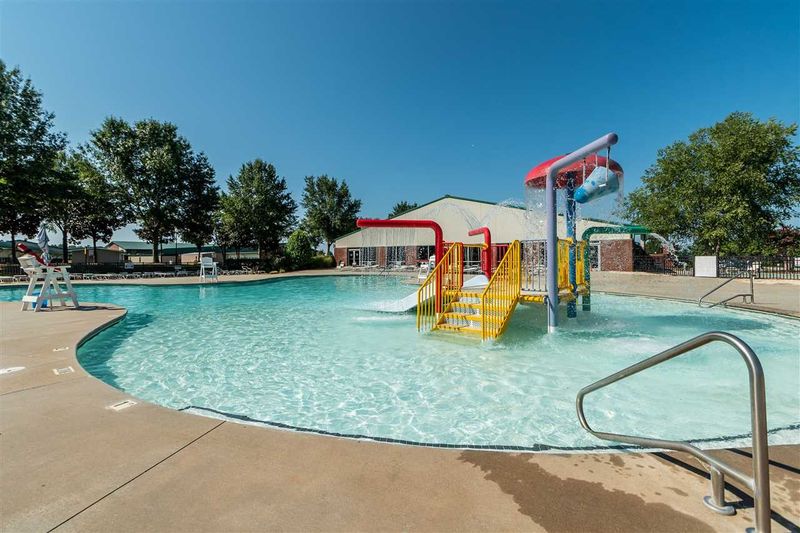 324 Nelson Ln, Clayton, NC 27527