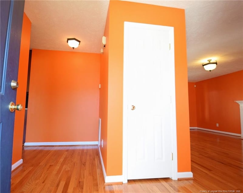 324 Roundtree Dr, Fayetteville, NC 28303