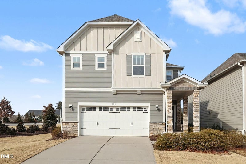 324 Sage Oak Ln, Holly Springs, NC 27540