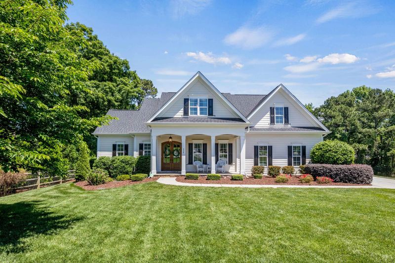 324 Springtree Cir, Fuquay Varina, NC 27526