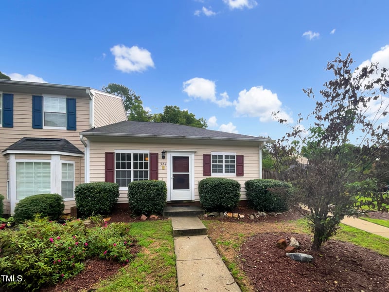 324 Standish Dr, Chapel Hill, NC 27517
