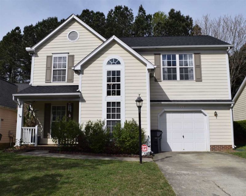 324 Stone Hedge Ct, Holly Springs, NC 27540