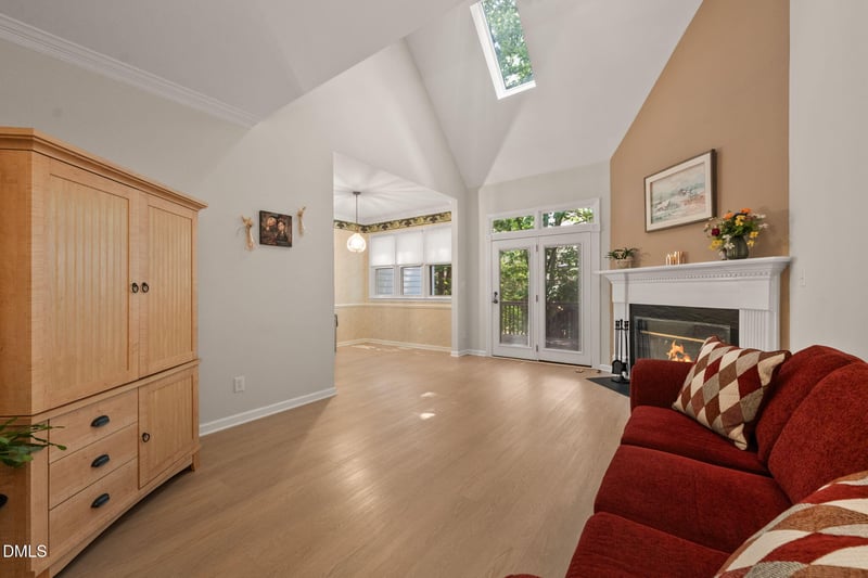 324 Vinca Cir, Cary, NC 27513