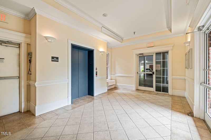 324 Waterford Lake Dr, Cary, NC 27519