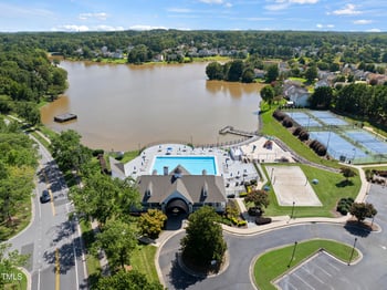 324 Waters Edge Dr, Durham, NC 27703