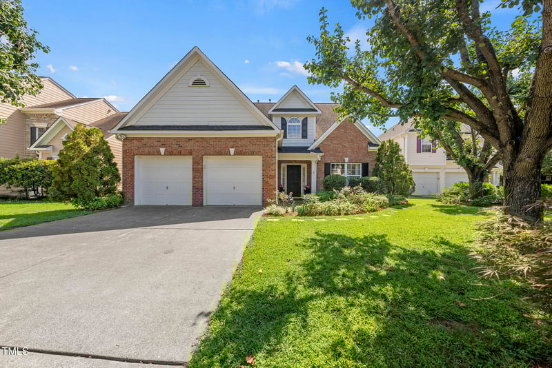 324 Waters Edge Dr, Durham, NC 27703