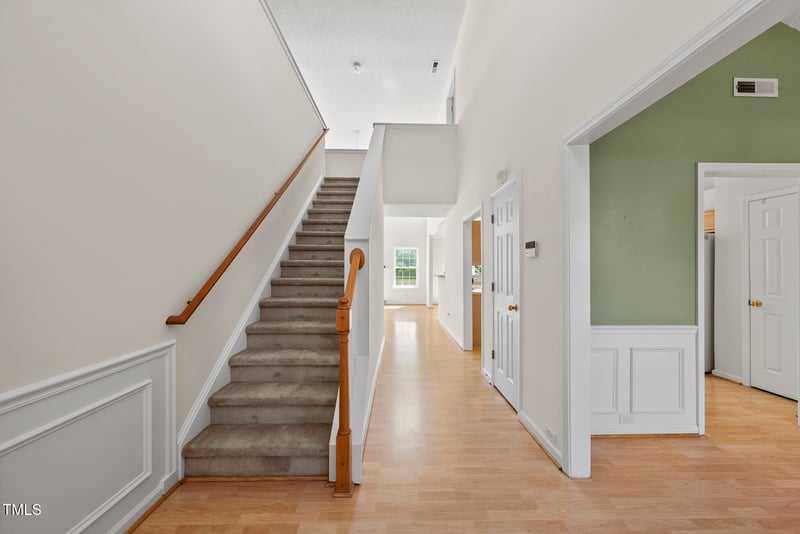 324 Waters Edge Dr, Durham, NC 27703