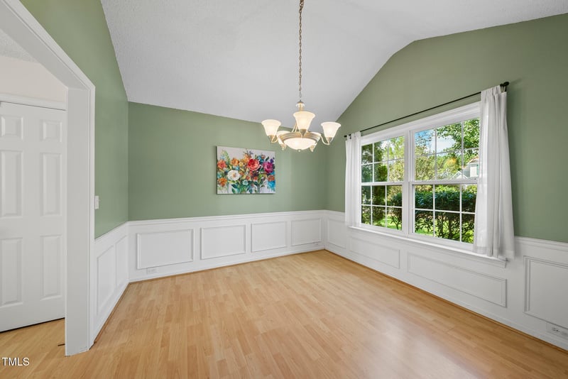 324 Waters Edge Dr, Durham, NC 27703