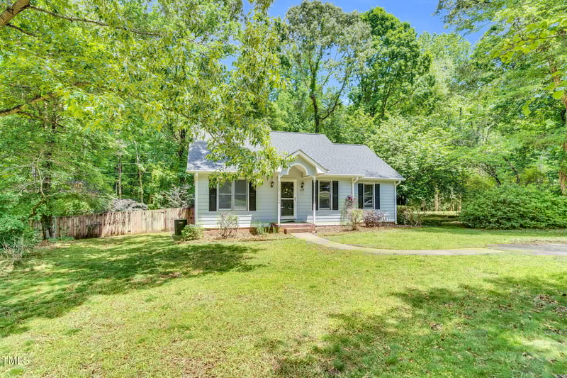 324 Waterside Dr, Sanford, NC 27330