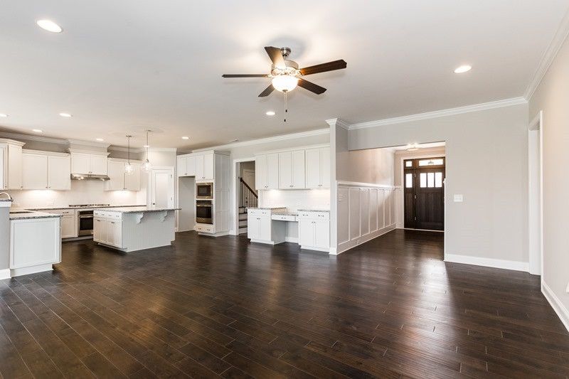 3241 Donlin Dr, Wake Forest, NC 27587