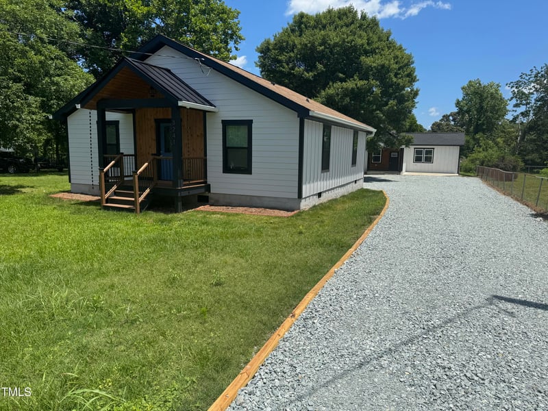3241 Rowena , Durham, NC 27703
