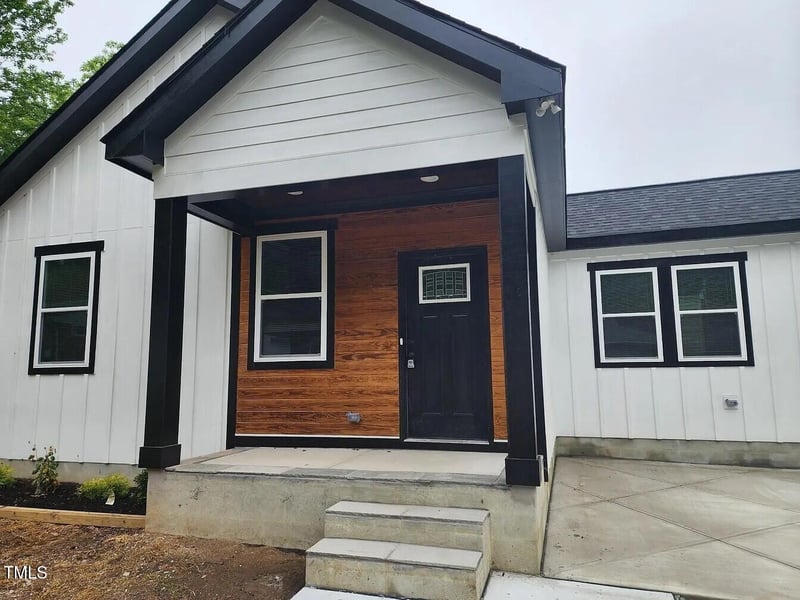 3241 Rowena , Durham, NC 27703