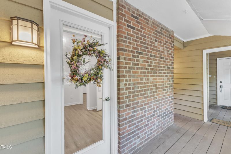 3245 Mill Rn, Raleigh, NC 27612