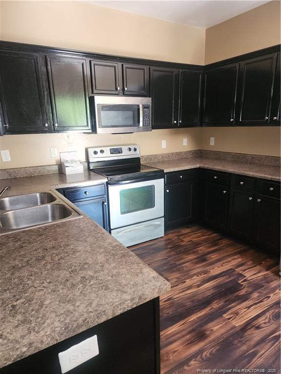 3246 Green Valley Rd, Fayetteville, NC 28301