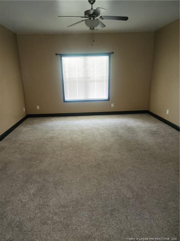 3246 Green Valley Rd, Fayetteville, NC 28301