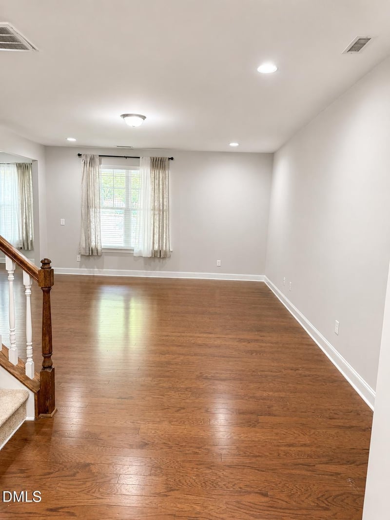 325 Acorn Hollow Pl, Durham, NC 27703
