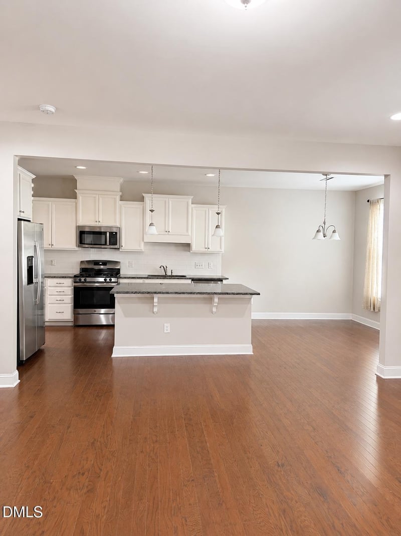 325 Acorn Hollow Pl, Durham, NC 27703