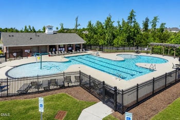 325 Acorn Hollow Pl, Durham, NC 27703