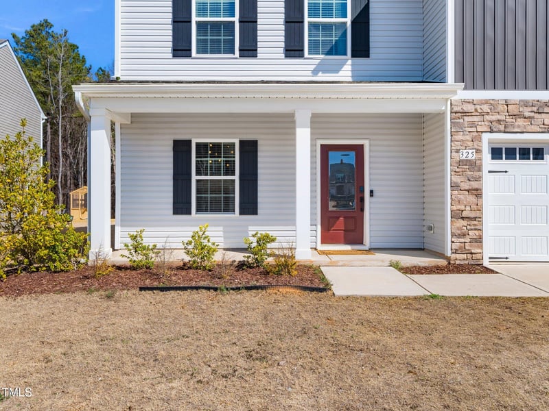 325 Azalea Gaze Dr, Youngsville, NC 27596