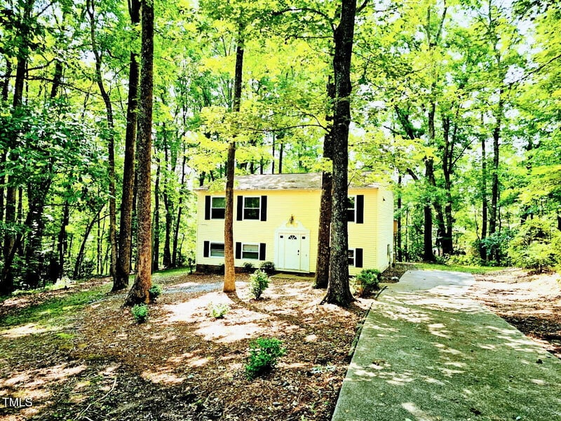 325 Bainbridge Cir, Garner, NC 27529