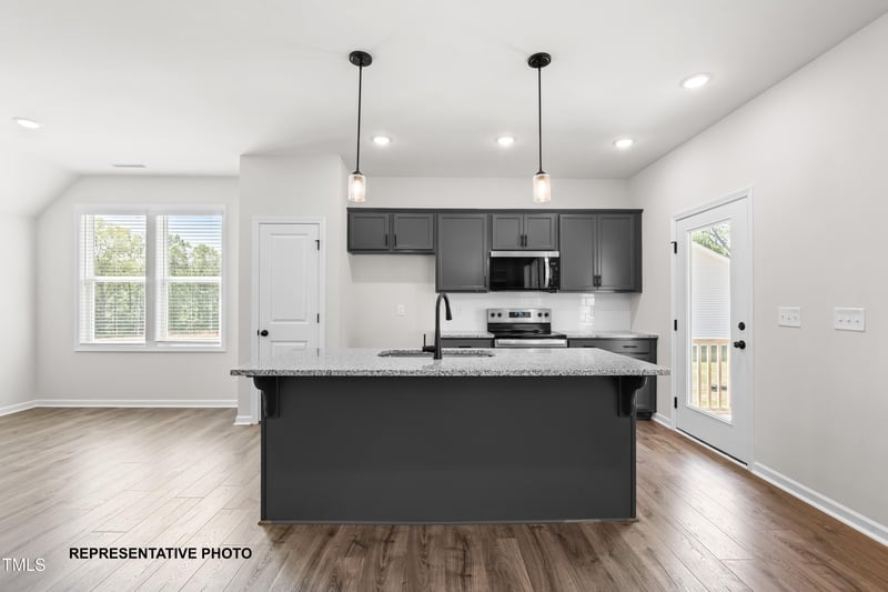325 Bluejay St, Clayton, NC 27520