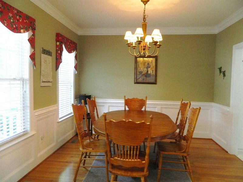 325 Daffodil Ln, Clayton, NC 27527
